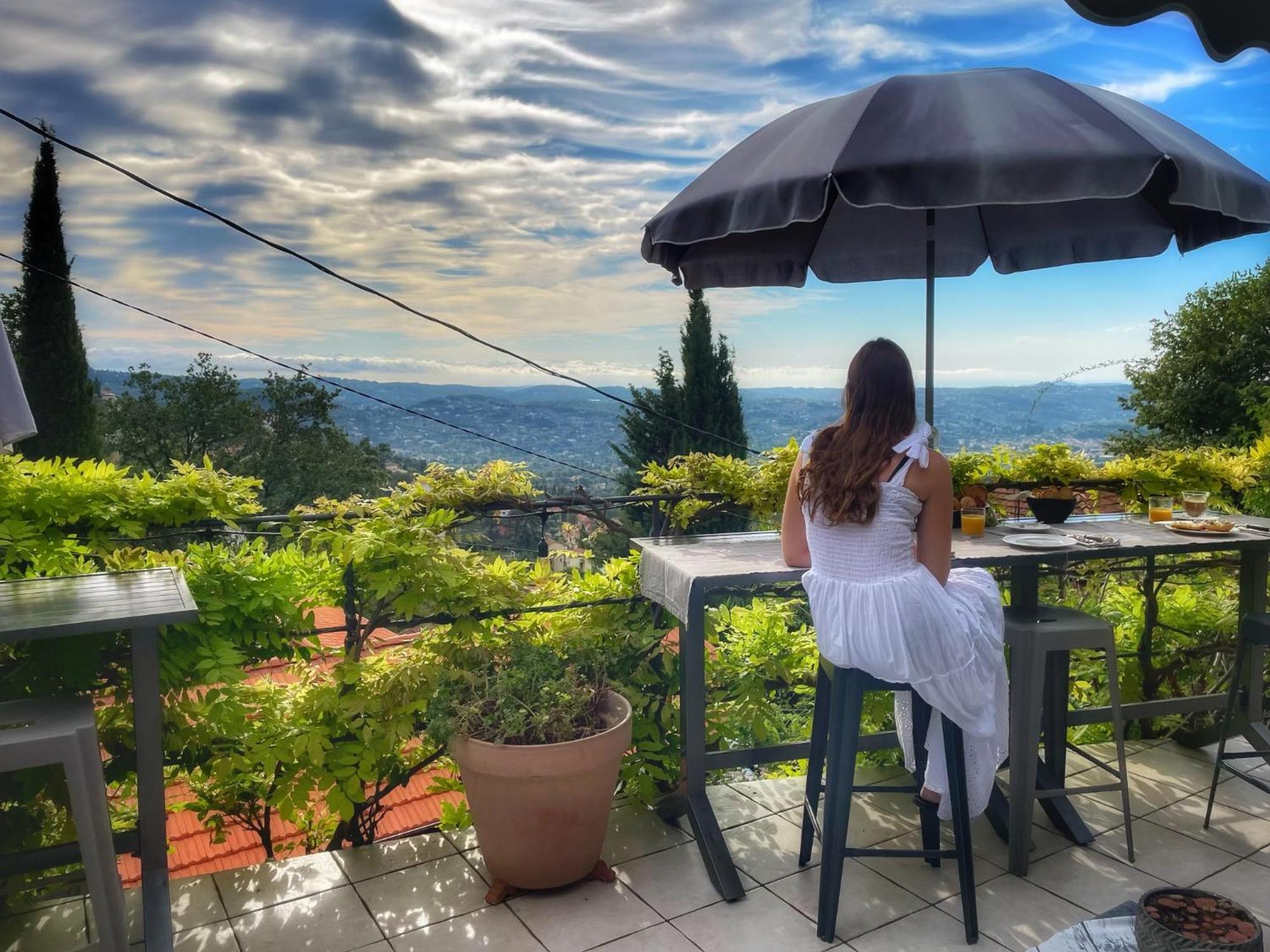 Skylark Bed & Breakfast Grasse Eksteriør billede