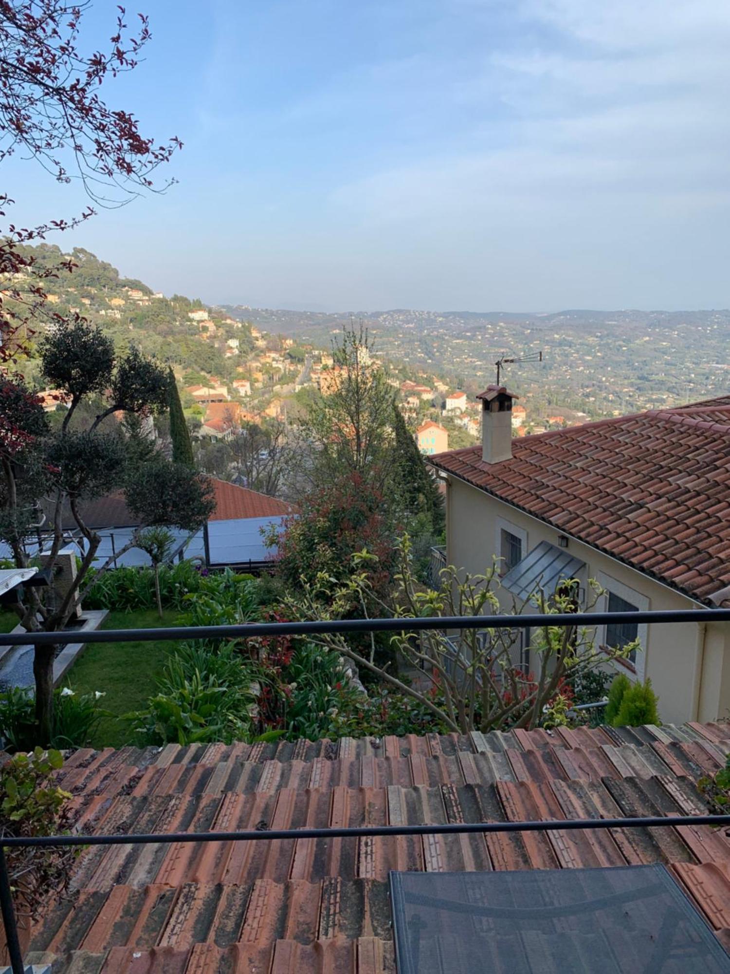 Skylark Bed & Breakfast Grasse Eksteriør billede